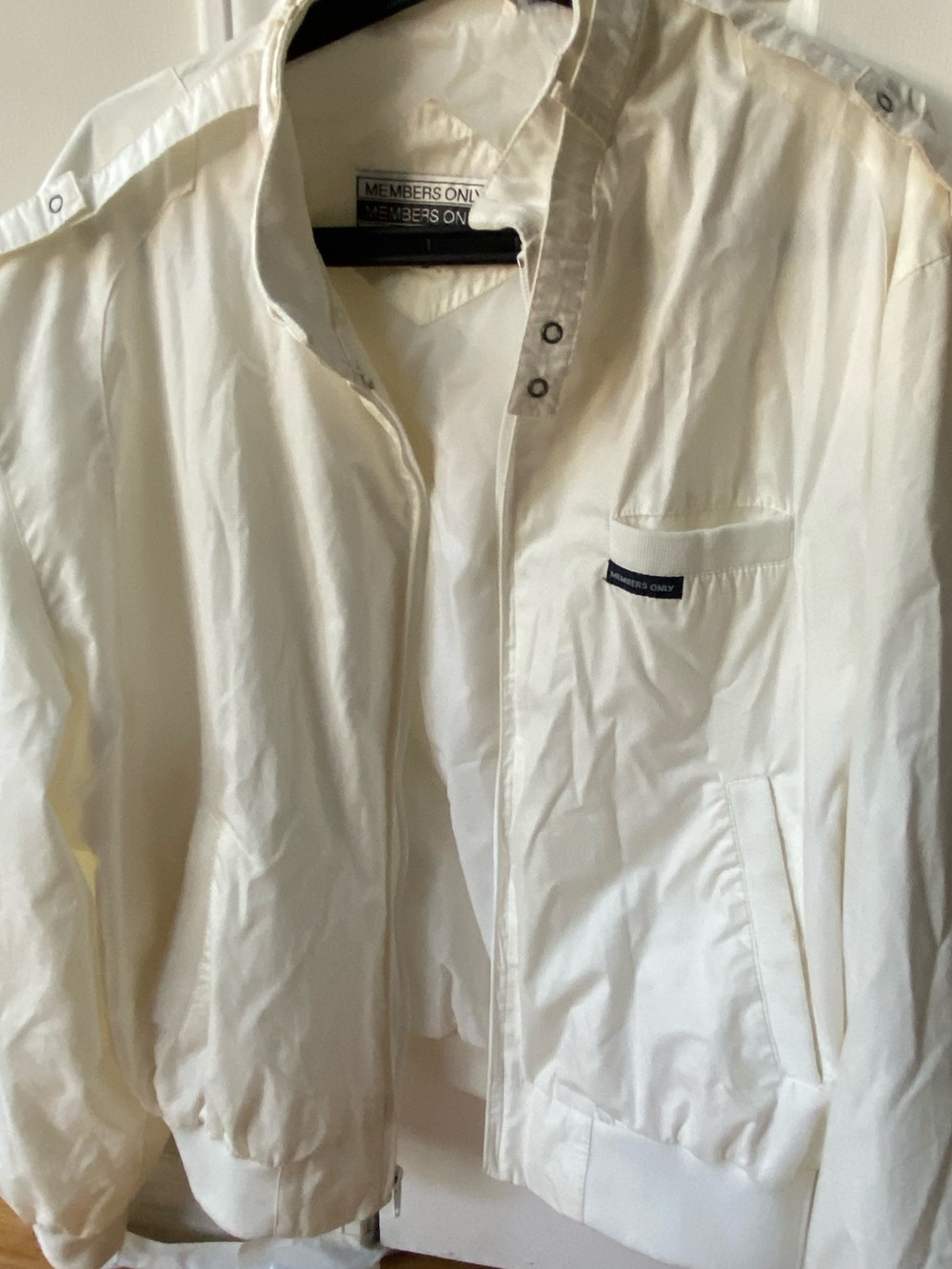 Members only men’s wind breaker jacket size 44